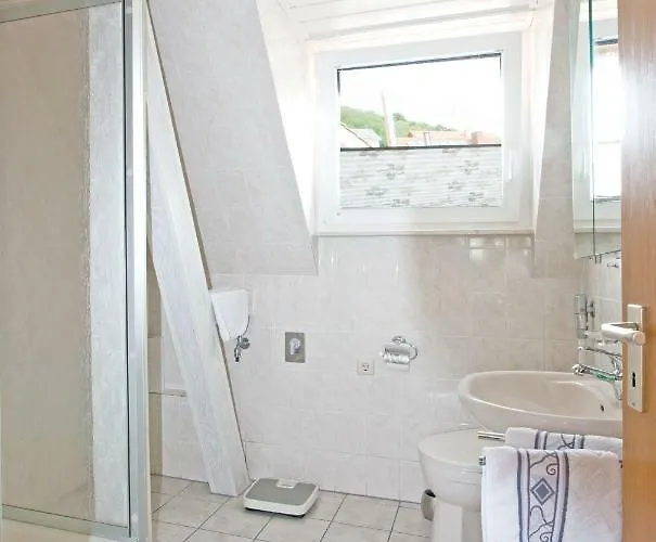 Anneliese Neustadt an der Weinstraße